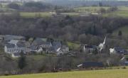 Le petit village de Perpezat vu du Puy D'Ourceyre